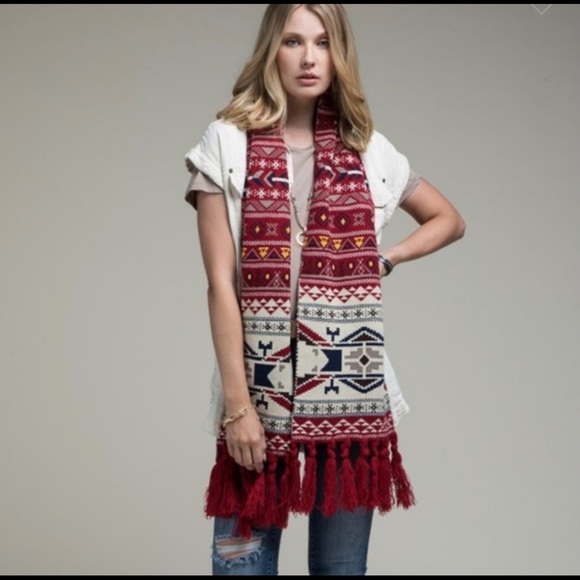 New! Nordic Baltic Patten Scarf with tassels - Picture 2 of 3